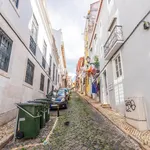 Rent 2 bedroom apartment in Lisbon