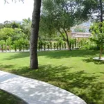 Rent 4 bedroom house of 240 m² in Marbella