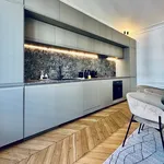 Appartement de 110 m² avec 4 chambre(s) en location à Paris