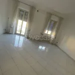 Rent 3 bedroom apartment of 100 m² in Napoli