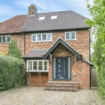 Rent 4 bedroom apartment in Hertfordshire