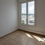 Rent 3 bedroom apartment of 52 m² in LE TAMPON