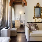 Rent 3 bedroom apartment of 80 m² in Firenze