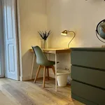 Rent a room in lisbon