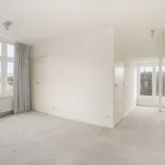 Huur 6 slaapkamer appartement van 252 m² in Den Haag