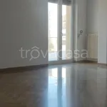 Rent 2 bedroom apartment of 90 m² in Trani