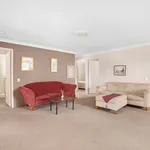 Rent 3 bedroom apartment in  Armidale NSW 2350                        