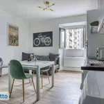 Rent 2 bedroom apartment of 50 m² in Milan