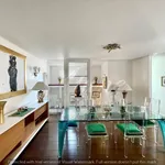 Rent 5 bedroom house of 195 m² in Rome