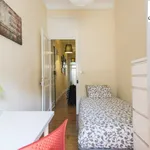 Rent 5 bedroom apartment in Lisbon