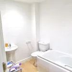 Rent 2 bedroom flat in Newcastle upon Tyne