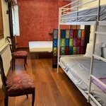 Rent a room of 450 m² in Sojuela