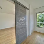 Appartement de 54 m² avec 2 chambre(s) en location à Versailles