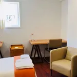 Rent a room in porto