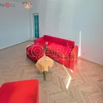 Pronajměte si 3 ložnic/e byt o rozloze 53 m² v Beroun