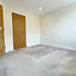 Rent 2 bedroom flat in East Midlands