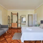 Rent 6 bedroom apartment in Lisbon