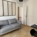 Appartement de 388 m² avec 1 chambre(s) en location à Paris