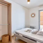 Appartement de 80 m² avec 4 chambre(s) en location à Marseille