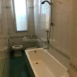 Rent 4 bedroom apartment of 80 m² in Milan