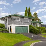 Rent 4 bedroom house in Tauranga