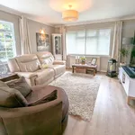 Rent 5 bedroom house in Woking