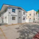 Rent 2 bedroom apartment of 102 m² in Miami Beach