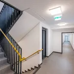 Miete 1 Schlafzimmer wohnung von 77 m² in Wien