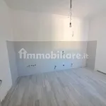 Affitto 4 camera casa di 113 m² in Vezzano Ligure