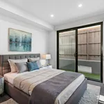 Rent 2 bedroom apartment in St Kilda East