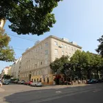 Rent 1 bedroom apartment of 40 m² in Wien, France