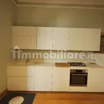 Rent 5 bedroom apartment of 190 m² in Genoa