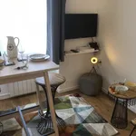 Appartement de 250 m² avec 1 chambre(s) en location à Lyon