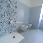 Affitto 4 camera appartamento di 118 m² in Viterbo