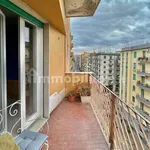 Rent 5 bedroom apartment of 140 m² in Naples