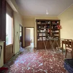 Rent 6 bedroom apartment of 110 m² in Siena