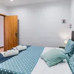 Rent 2 bedroom apartment in Porto