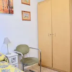 Rent a room of 90 m² in barcelona