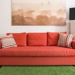 Rent 1 bedroom apartment of 30 m² in Prague