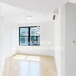 Rent 3 bedroom apartment in Ridgewood