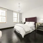 Rent 3 bedroom house of 279 m² in New York City