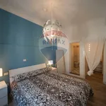 Rent 1 bedroom apartment of 40 m² in Firenze