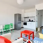 Rent 4 bedroom apartment of 70 m² in Marseille