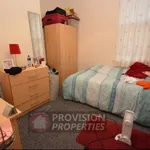 Rent 9 bedroom house in Leeds