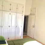 Rent 3 bedroom apartment of 160 m² in Lisboa