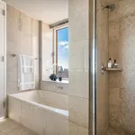 Rent 3 bedroom apartment in New York