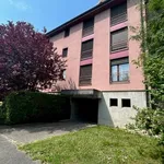 Miete 4 Schlafzimmer wohnung von 85 m² in Chavornay