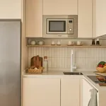 Rent 4 bedroom apartment in Madrid