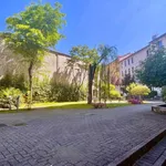 Rent 1 bedroom apartment of 32 m² in Milano