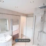 Rent 3 bedroom house in Wales